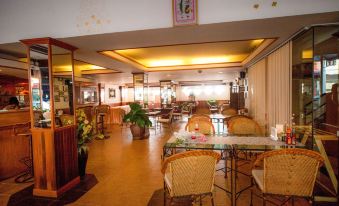Seaview Sriracha Hotel