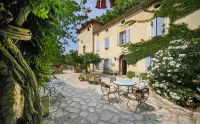 Domaine Des Carmes & Spa Hôtels à : Cavaillon