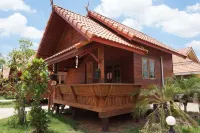 Zaleena Grand Hotel Các khách sạn ở Udon Thani
