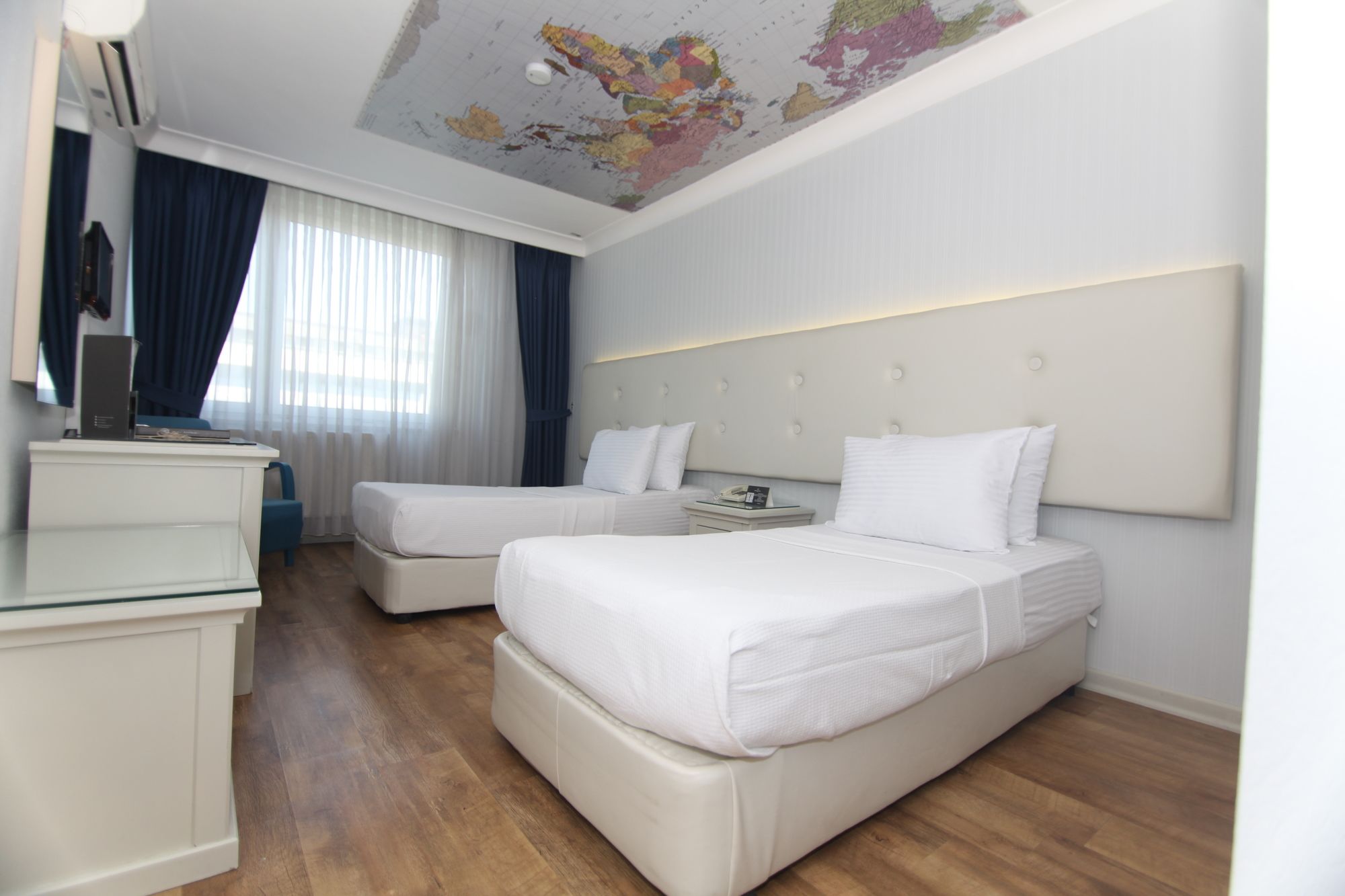 Hotel Etap Mola