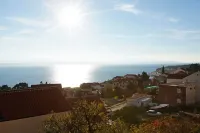 Rose Garden Apartments Hotels in Brac Island