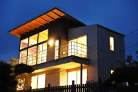 Vacation House and Studio le Phare Shirahama