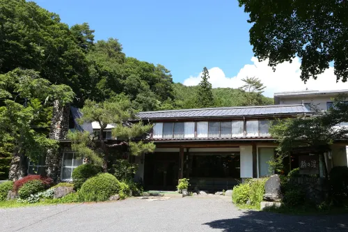 Nukumorino-Yado Komanoyu Hotels in Kiso