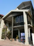 Bloom Boutique Hotel & Cafe Отели в г. набережной