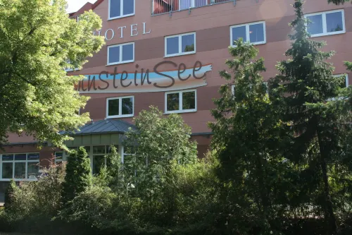BernsteinSee Hotels in Bitterfeld-Wolfen