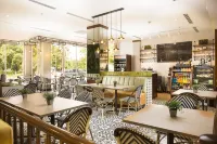 Radisson Hotel Panama Canal Hotels in Taboga