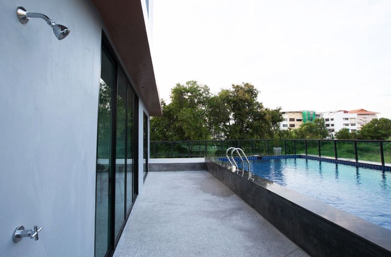 B2 South Pattaya Premier Hotel photo 2