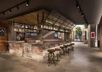 Moxy Osaka Honmachi