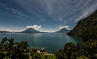 Luxury Villas Atitlan - Housity