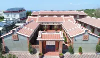 Seashoy Hostel Hotels near Wonderland of Deer
