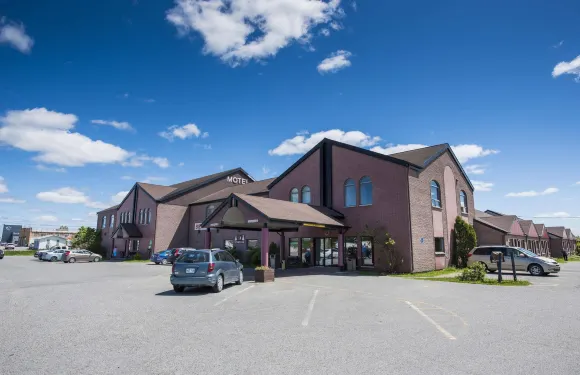 阿姆斯菲利酒店