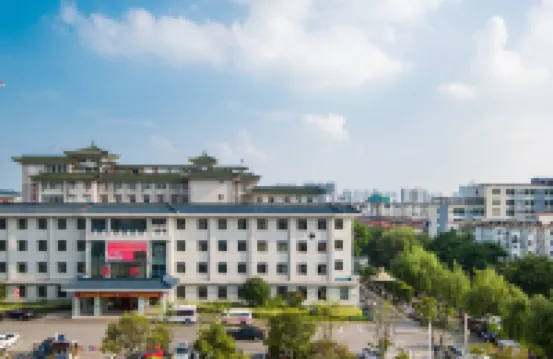 Homeinn Ripple Yun Hotel (Yangzhou Shouxihu MixC Store) Hotel di Yangzhou