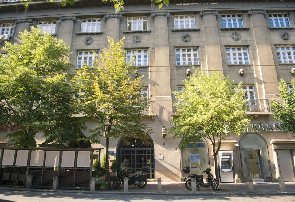 시티 네스트 모던 & 코지 스위트