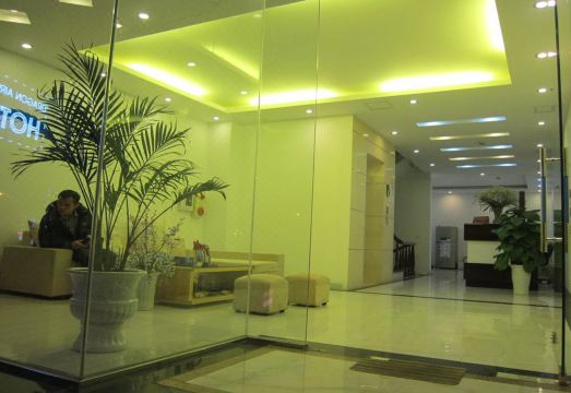 드래곤 에어포트 호텔 전경