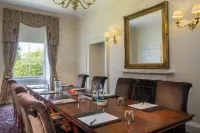 Bailbrook House Hotel, Bath Hotel di Colerne