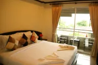Marina Beach Resort Hotel di Koh Samui