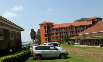 Nabinonya Resort Beach Hotel