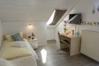 Landhotel Henkenhof Willingen Отели в г. Медебах