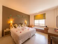 ذا فيريديان ريزورت Hotels near طريق بانغلا