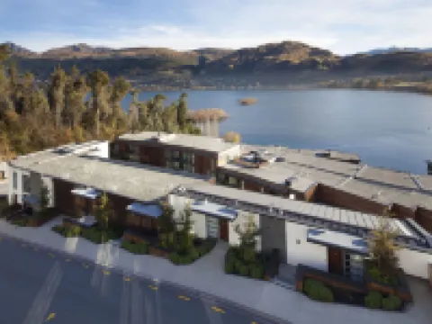 Queenstown Village Apartments Hotels in Kawarau Falls