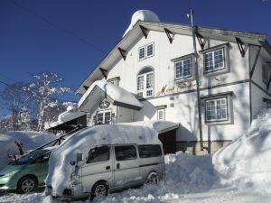 賽爾温山酒店