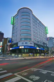 Cambridge Tainan Hotel