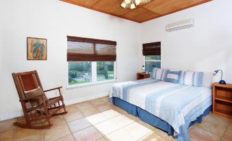 Sir Turtle Villa- Red Side by Cayman Villas