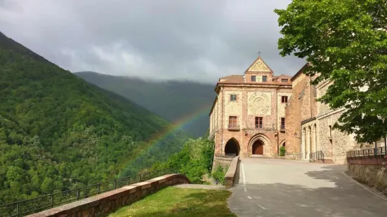 Hostal Monasterio de Valvanera