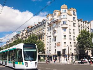 Acropole Paris