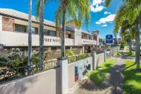 Cairns City Palms Hotels near Esplanade