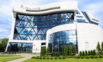 The Renaissance Minsk Congress Hotel and Spa Centre Hotel (f.Renaissance Minsk)