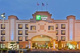 Holiday Inn Express & Suites TACOMA by IHG