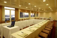 Piraeus Theoxenia Hotel