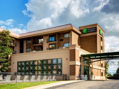Holiday Inn Express ROLLING MDWS-SCHAUMBURG AREA by IHG