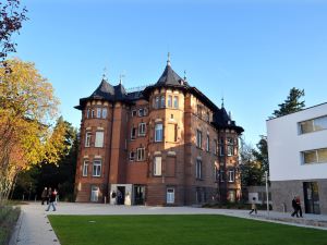 TAGUNGSZENTRUM DER EVANG. AKADEMIE