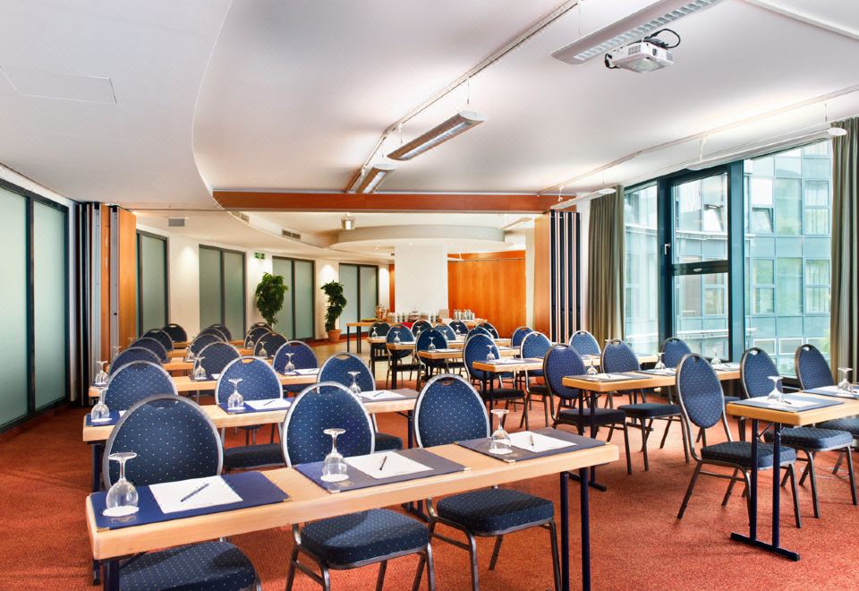 1. 호텔 암 보르지..