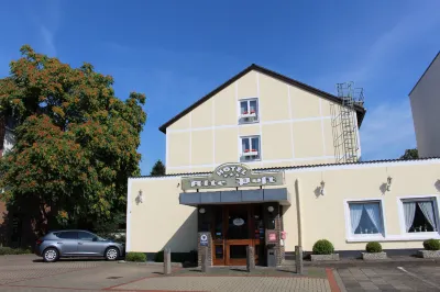 호텔 알테 포스트 크레펠트 Griechisch Orthodoxe Kirchengemeinde 주변 호텔