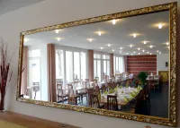 Hotel Mainpromenade Hôtels à : Gemunden am Main
