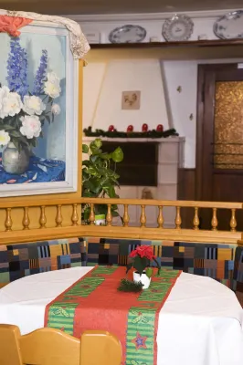 祖姆赫希旅館 聖米迦勒教堂附近的飯店