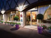 Anne de Beaujeu Hotels in Gien