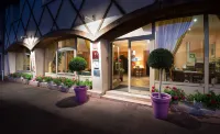 Anne de Beaujeu Hotels in Gien