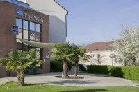 Best Western the Wish Versailles Hotels in Voisins-le-Bretonneux