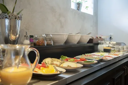 Hotell Slottsbacken Отели в г. Готланд