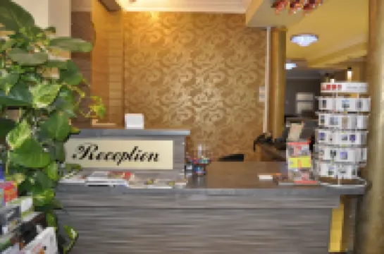 Hotel Prestige