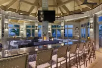 Reefhouse Resort and Marina - bar