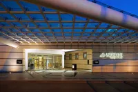 Le Meridien Cairo Airport Hotels near شباب اهالينا 2