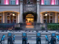 Radisson Blu Hotel, London Tottenham Court Road Hotels near Fitzrovia
