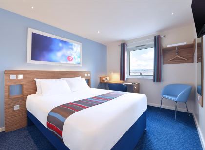 Travelodge Leeds Bradford Airport Hotel