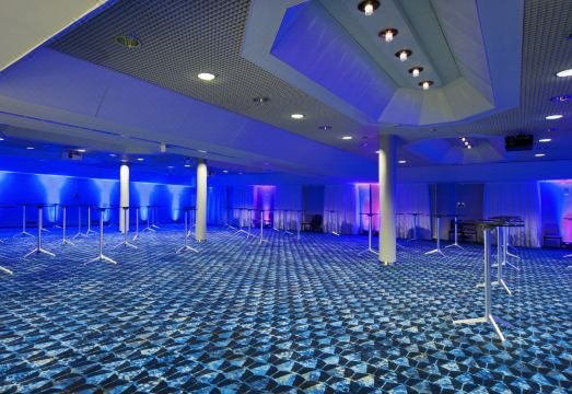 헬싱키 호텔 객실 내부