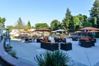 Lions Gate Hotel Hotels in McClellan Park
